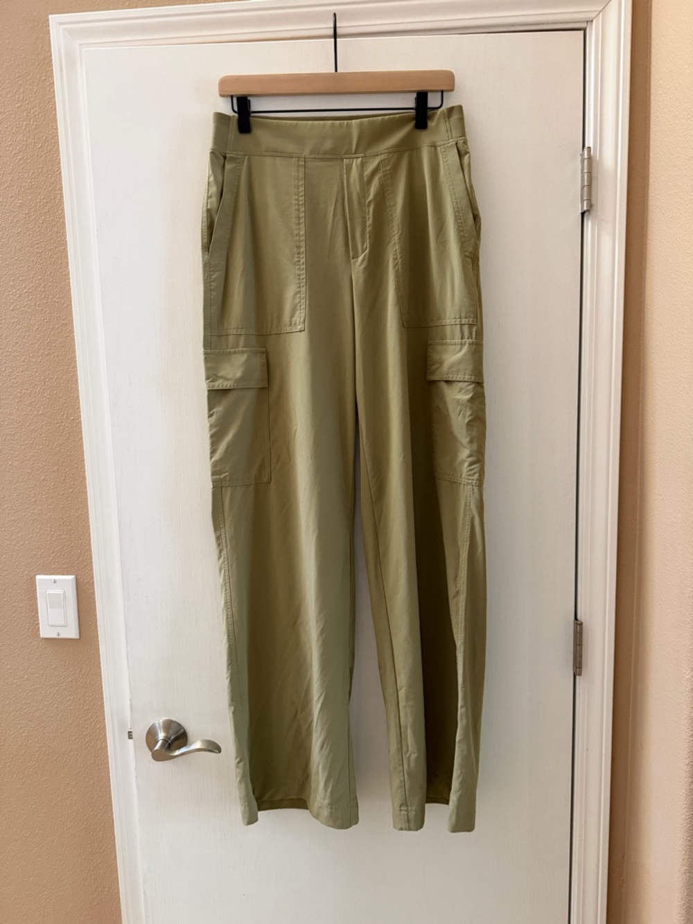 Athleta Olive Green Active Pants 8T - Picture 2 of 5